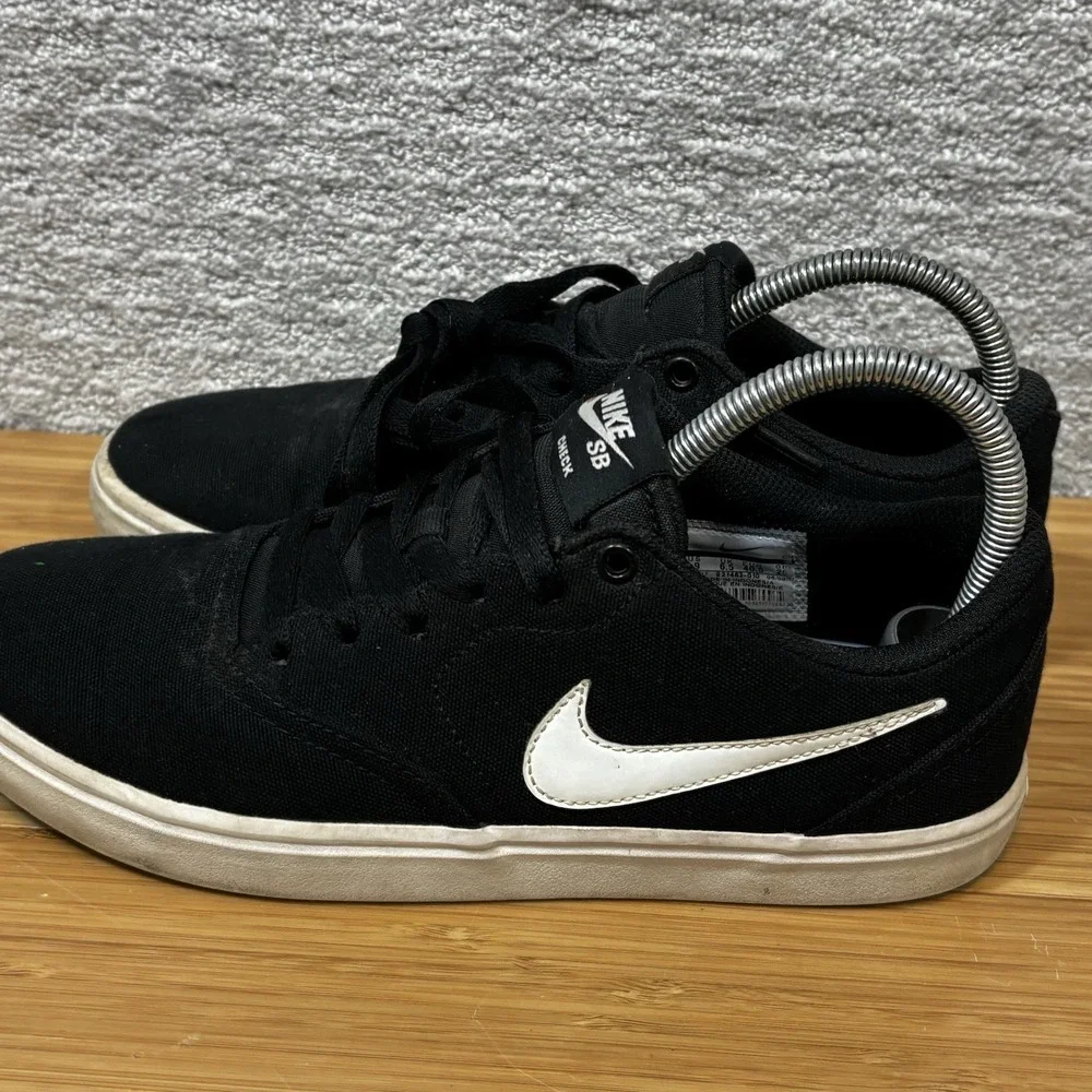 Nike Womens SB Check Solarsoft 921463-010  Sneakers Size 9 Black White canvas